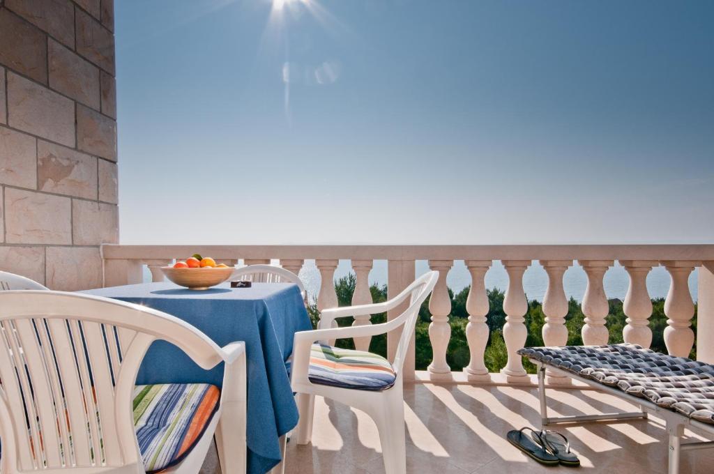 Apartments Barba Petra Dvori Sumartin Phòng bức ảnh